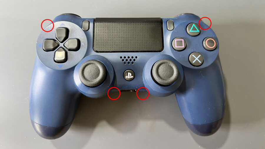 PS4コントローラーのツメの場所